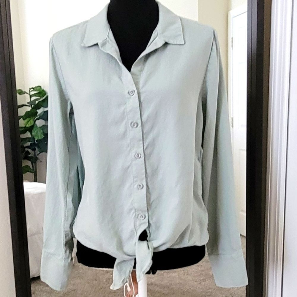 Cloth & Stone tie-front shirt Sz S